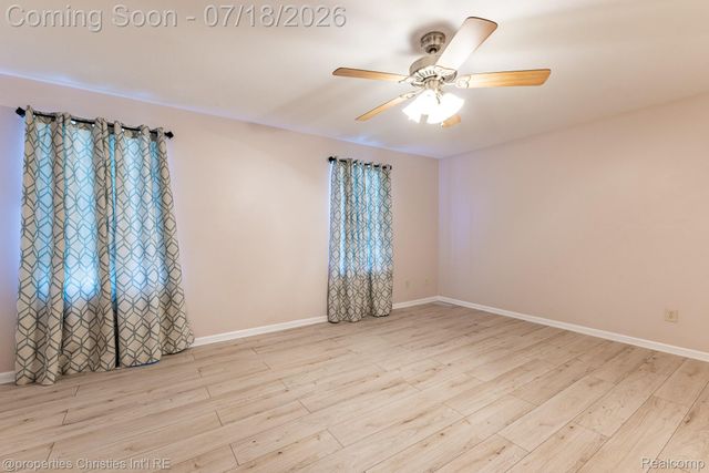 45568 Margate Drive, Macomb Township, MI 48044