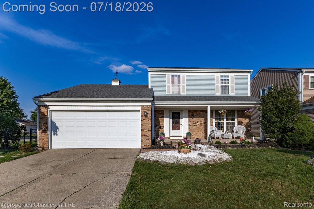 45568 Margate Drive, Macomb Township, MI 48044