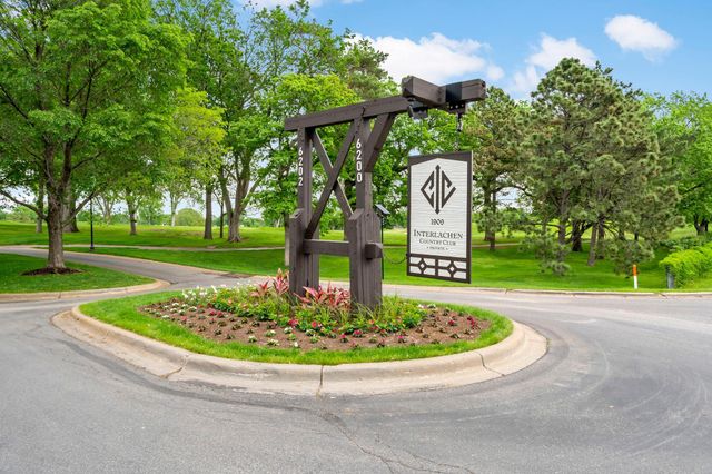 5801 Interlachen, Edina, MN 55436
