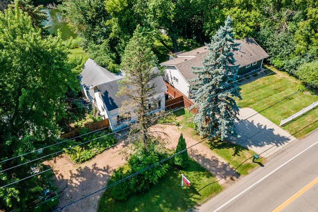 5801x Interlachen Boulevard, Edina, MN 55436