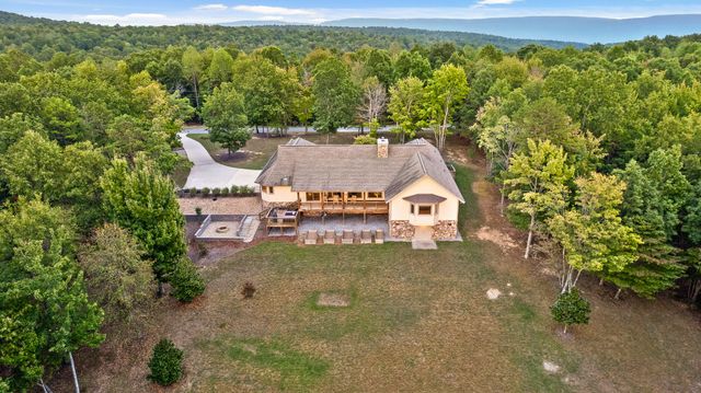2620 Hobbstown Road, Dunlap, TN 37327