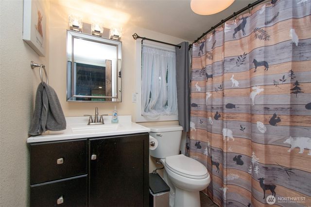 131 Robinson Road, Port Angeles, WA 98362