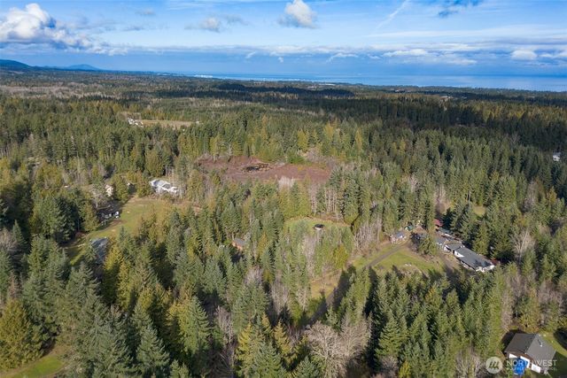 131 Robinson Road, Port Angeles, WA 98362