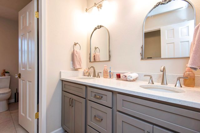 7017 W Farm Road 124, Springfield, MO 65802