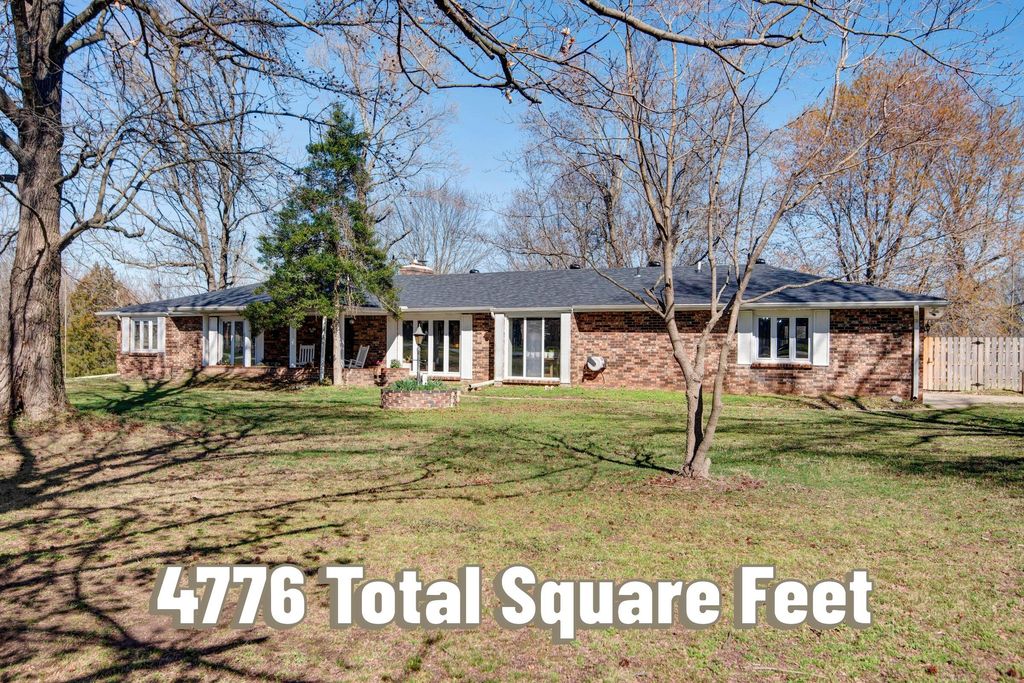 7017 W Farm Road 124, Springfield, MO 65802