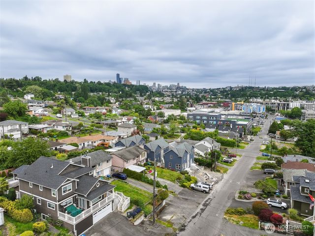 2317 22nd Avenue S, Seattle, WA 98144