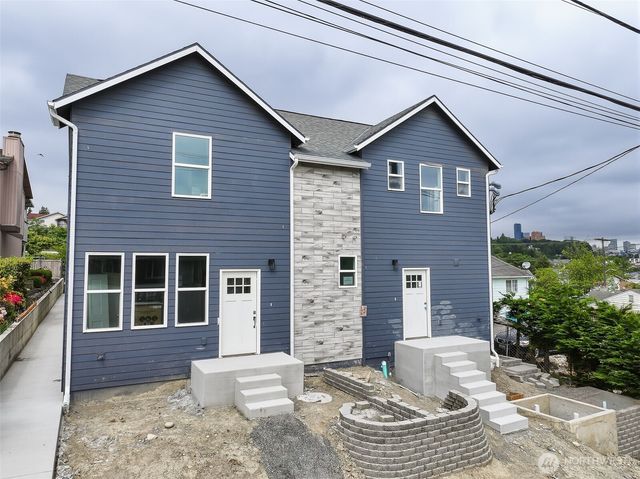 2317 22nd Avenue S, Seattle, WA 98144