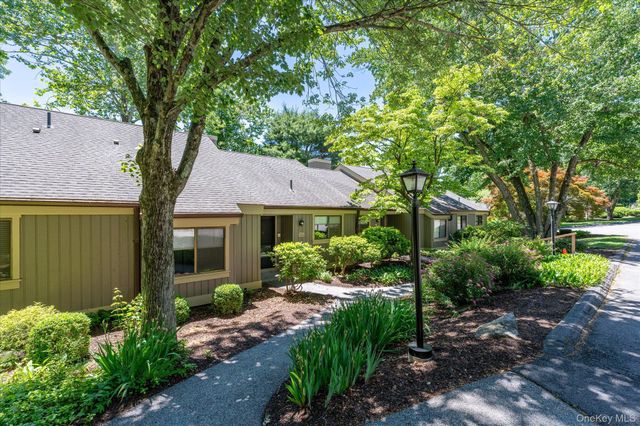 293 Heritage Hills B, Somers, NY 10589