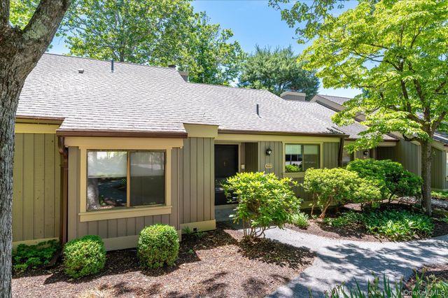 293 Heritage Hills B, Somers, NY 10589