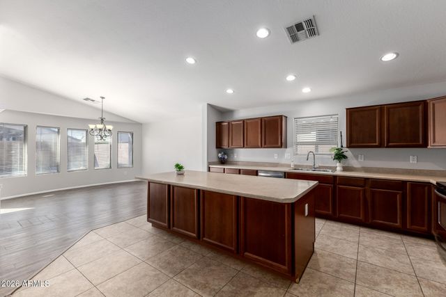 1401 E DEBBIE Drive, San Tan Valley, AZ 85140