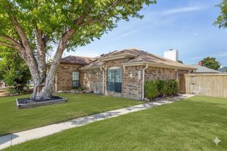 456 Little Valley Court, Fort Worth, TX 76108