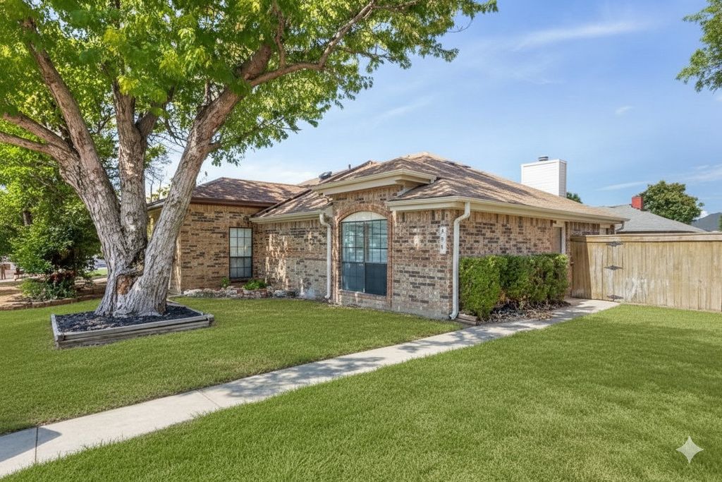 456 Little Valley Court, Fort Worth, TX 76108