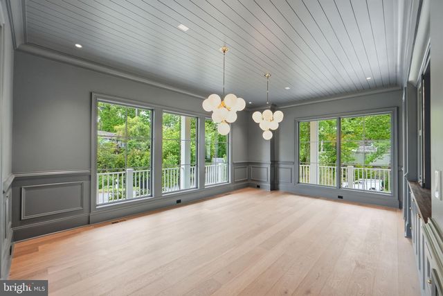6008 OAKDALE RD, Mclean, VA 22101