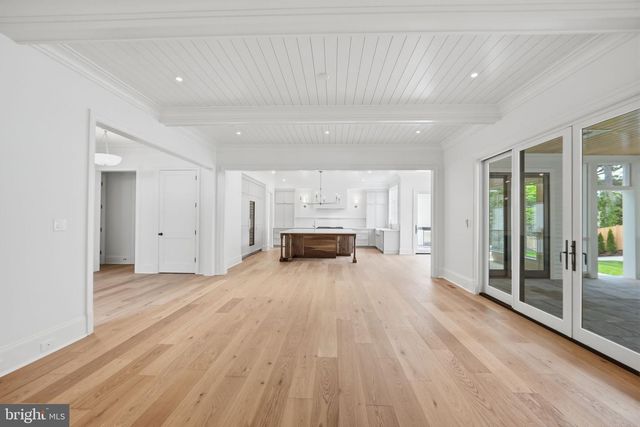 6008 OAKDALE RD, Mclean, VA 22101