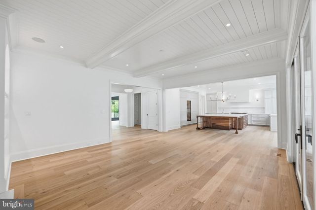 6008 OAKDALE RD, Mclean, VA 22101