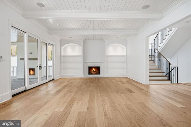 6008 OAKDALE RD, Mclean, VA 22101