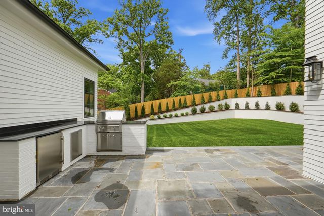 6008 OAKDALE RD, Mclean, VA 22101