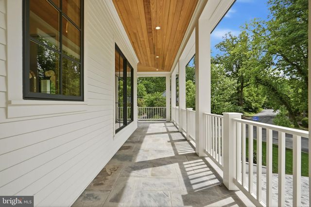 6008 OAKDALE RD, Mclean, VA 22101