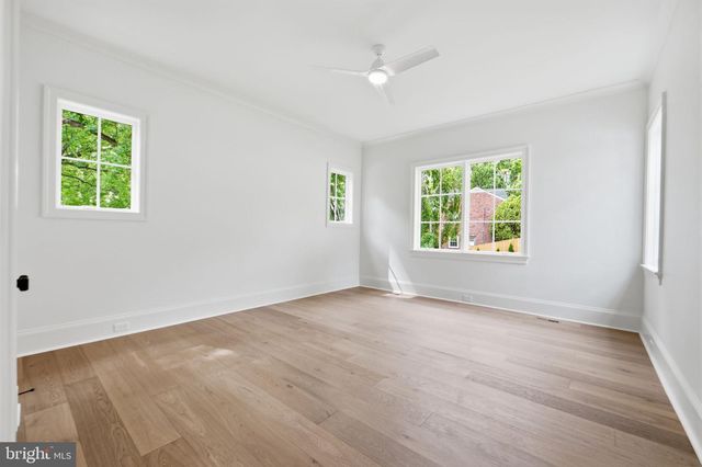 6008 OAKDALE RD, Mclean, VA 22101
