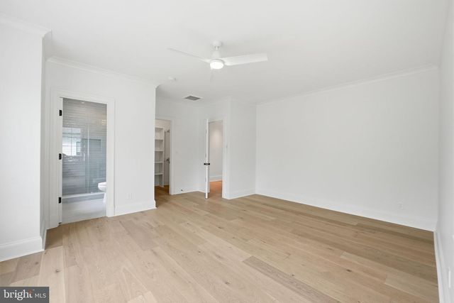 6008 OAKDALE RD, Mclean, VA 22101