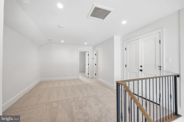 6008 OAKDALE RD, Mclean, VA 22101