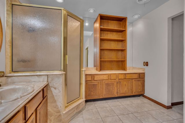 2972 Maydelle Lane, Farmers Branch, TX 75234