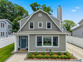 97 East Wharf Road, Madison, CT 06443