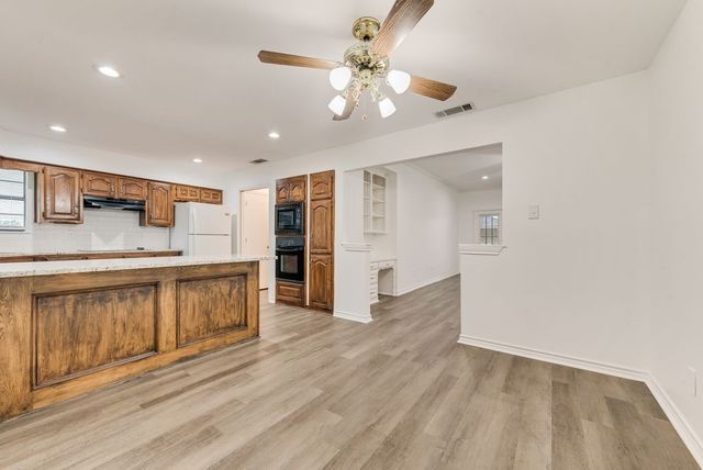 1635 Easy Street, Seagoville, TX 75159