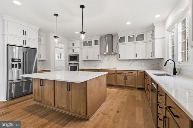 20285 REDROSE DR, Sterling, VA 20165