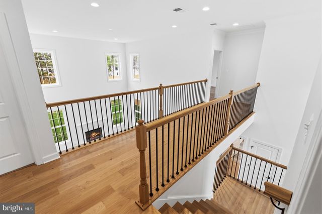 20285 REDROSE DR, Sterling, VA 20165