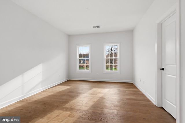 20285 REDROSE DR, Sterling, VA 20165