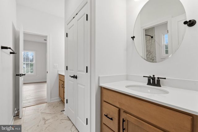 20285 REDROSE DR, Sterling, VA 20165