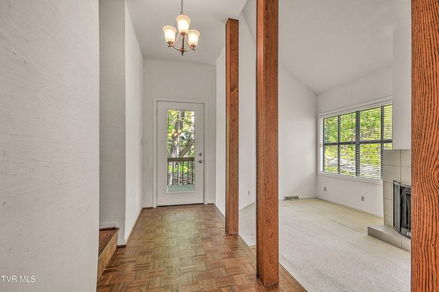 3411 Linkwood Drive, Johnson City, TN 37601