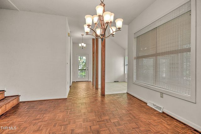 3411 Linkwood Drive, Johnson City, TN 37601