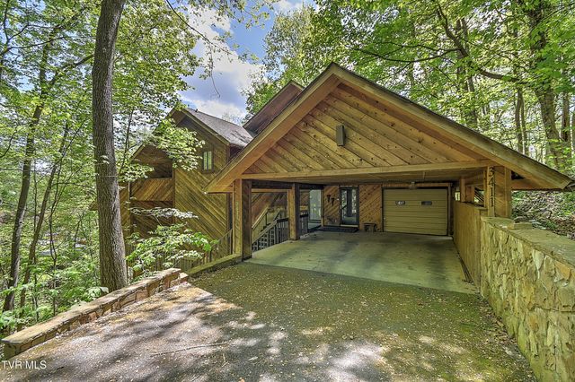 3411 Linkwood Drive, Johnson City, TN 37601