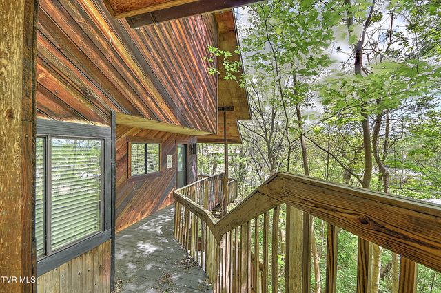 3411 Linkwood Drive, Johnson City, TN 37601