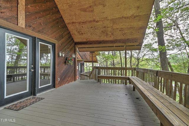 3411 Linkwood Drive, Johnson City, TN 37601