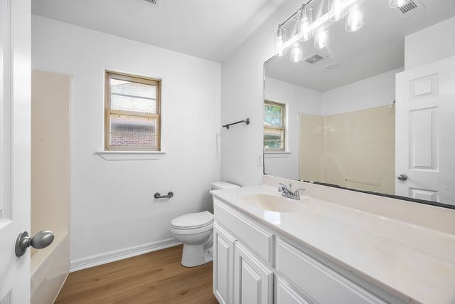 2881 N Bermuda Avenue, Fayetteville, AR 72704
