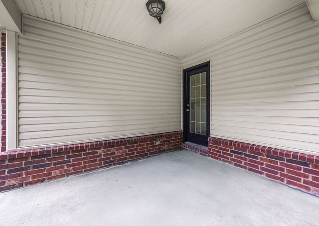 2881 N Bermuda Avenue, Fayetteville, AR 72704