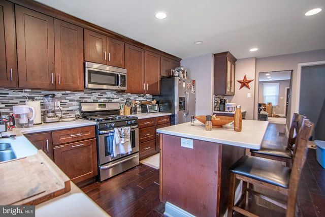 2357 E SUSQUEHANNA AVE, Philadelphia, PA 19125