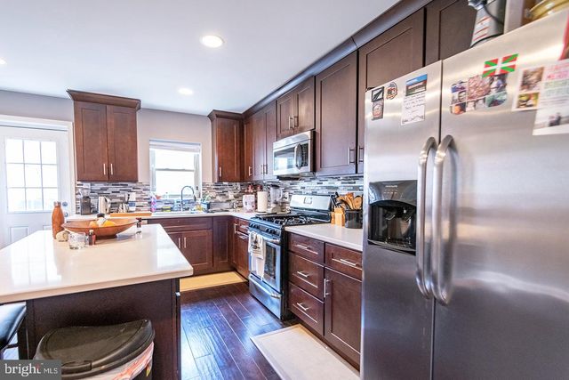 2357 E SUSQUEHANNA AVE, Philadelphia, PA 19125