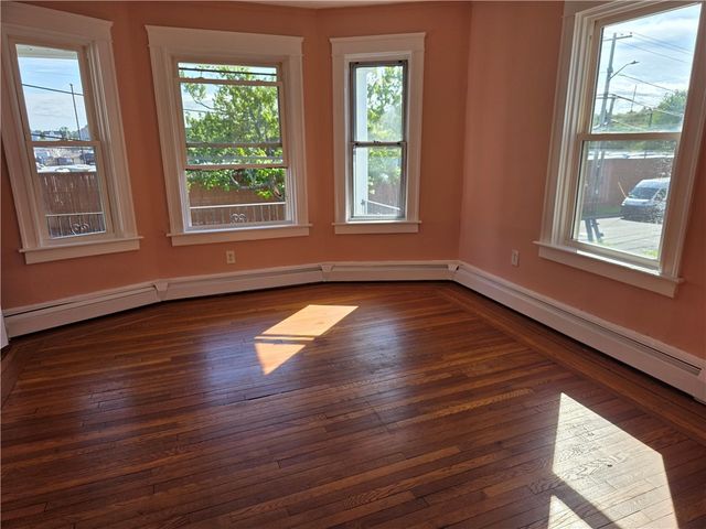 27 Longfellow Terrace, Providence, RI 02907