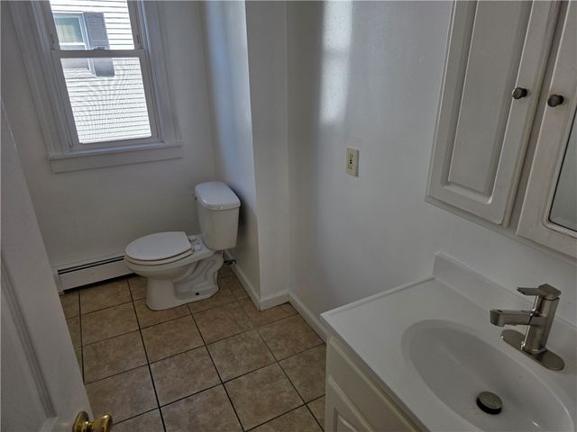 27 Longfellow Terrace, Providence, RI 02907