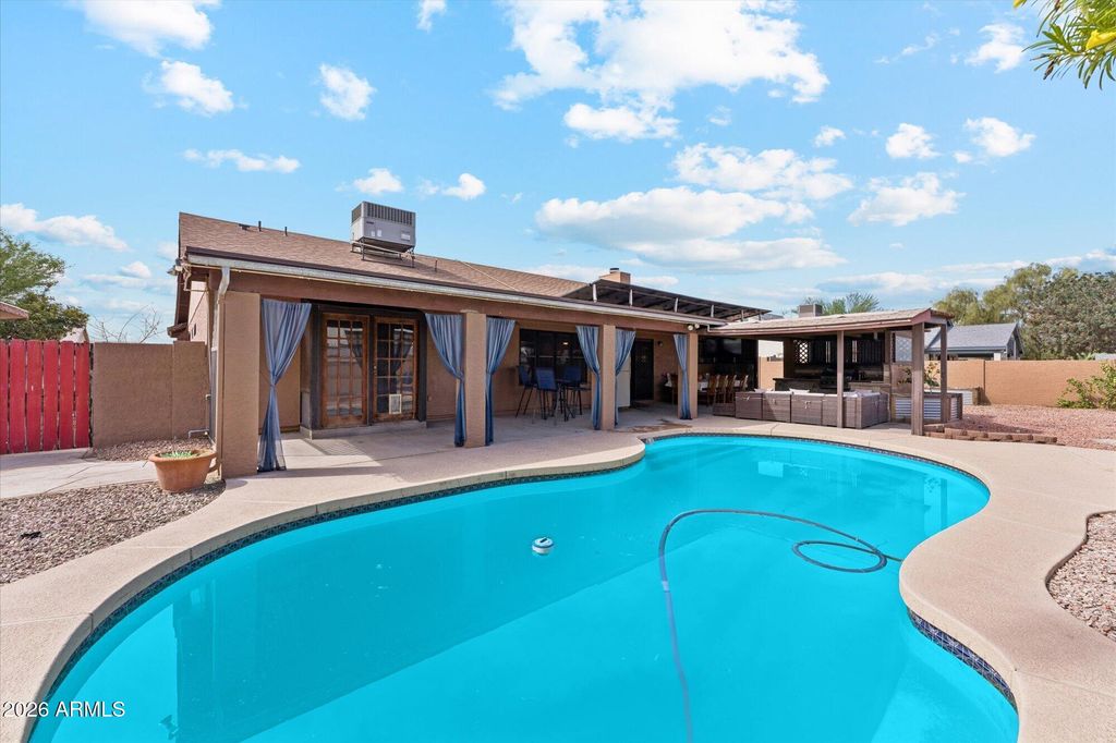 8134 W MARYLAND Avenue, Glendale, AZ 85303 — photo 5