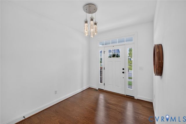 212 Thorncliff Rd, Ashland, VA 23005