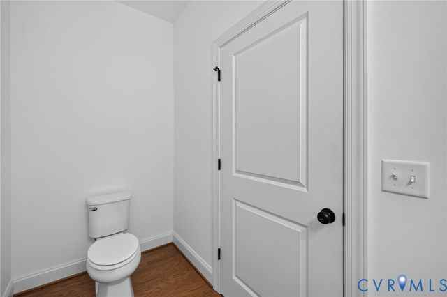 212 Thorncliff Rd, Ashland, VA 23005