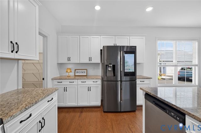 212 Thorncliff Rd, Ashland, VA 23005