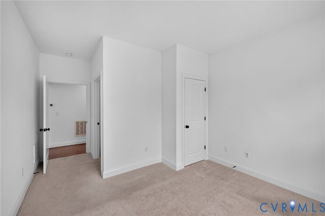 212 Thorncliff Rd, Ashland, VA 23005