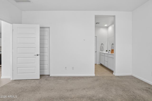 3253 W JUNIPER CANYON Drive, Phoenix, AZ 85083