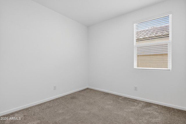 3253 W JUNIPER CANYON Drive, Phoenix, AZ 85083